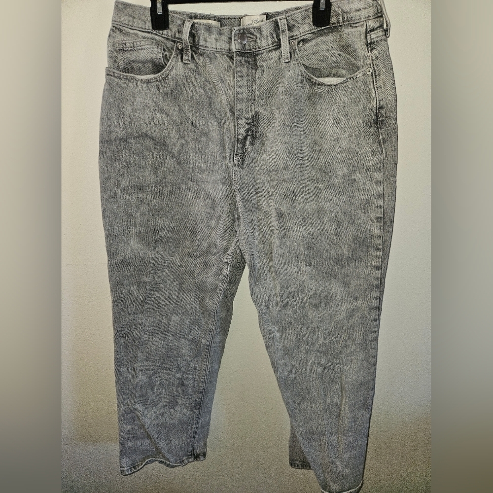 Universal Thread Womans Light Wash Gray Jeans Size 16/33R